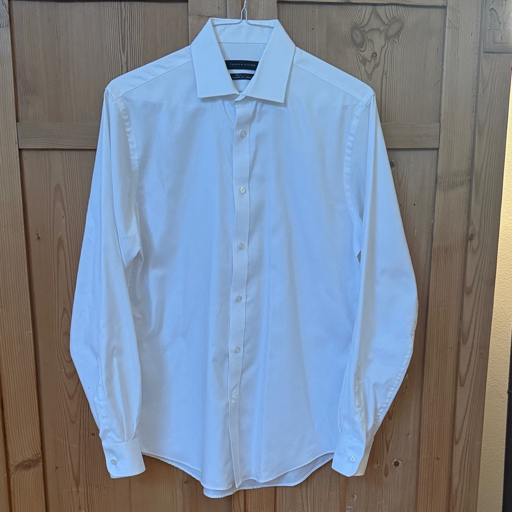 Tommy Hilfiger Classic White Men's Dress Shirt athetic fit  sz 15.5 34-35